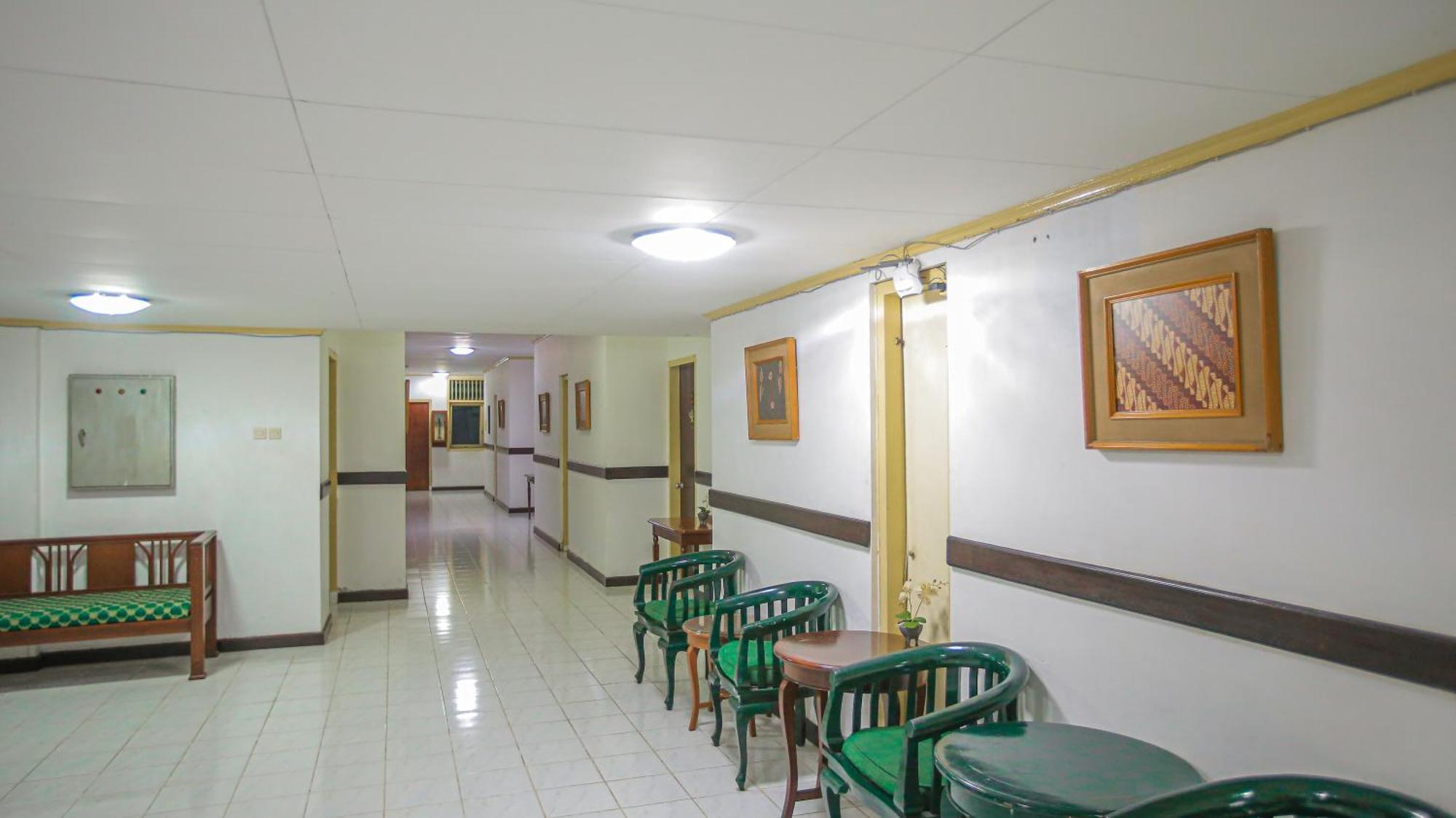 Royal Brongto Hotel Jogjacarta Exterior foto