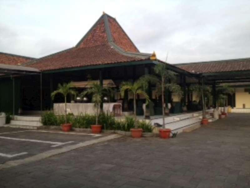 Royal Brongto Hotel Jogjacarta Exterior foto